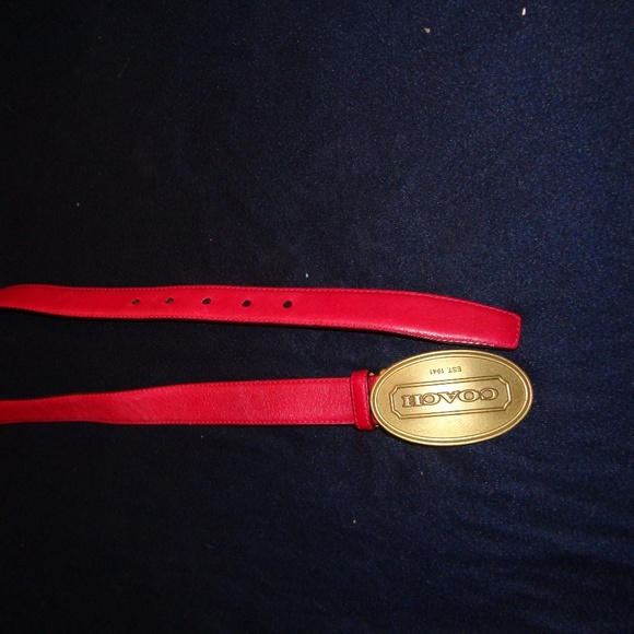 Authentic Coach Leather Ladies Skinny Belt Large